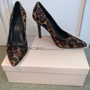 Leopard Pumps